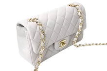 Load image into Gallery viewer, 極美品 CHANEL シャネル ミニマトラッセ 20 Sフラップ Sショルダーバッグ ランダム番台 ラムスキン グレー ゴールド金具 中古 4c069749