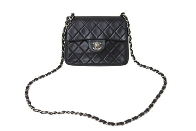 CHANEL シャネル ミニマトラッセ Sフラップ Sチェーンショルダーバッグ 5番台 ラムスキン ブラック シルバー金具 美品 中古 4c069750