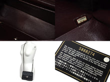Load image into Gallery viewer, CHANEL シャネル ミニマトラッセ Sフラップ Sチェーンショルダーバッグ 5番台 ラムスキン ブラック シルバー金具 美品 中古 4c069750