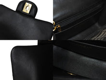 Load image into Gallery viewer, CHANEL シャネル ミニマトラッセ 17cm チェーンショルダーバッグ ブラック 27番台 レザー ゴールド金具 美品 中古 4c069751