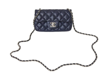 極美品 CHANEL シャネル ショルダーバッグ 17cm ミニマトラッセショルダーチェーン ネイビー キャビアスキン 15番台 中古 4c069773