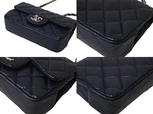 極美品 CHANEL シャネル ショルダーバッグ 17cm ミニマトラッセショルダーチェーン ネイビー キャビアスキン 15番台 中古 4c069773