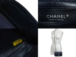 極美品 CHANEL シャネル ショルダーバッグ 17cm ミニマトラッセショルダーチェーン ネイビー キャビアスキン 15番台 中古 4c069773
