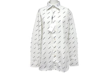 Load image into Gallery viewer, 新品未使用 BALMAIN バルマン 長袖シャツ 95-104 BA 9912-I01 総柄ロゴ プリント サイズS ホワイト コットン 中古 4c069792