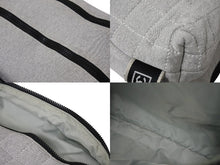 Load image into Gallery viewer, 極美品 CHANEL シャネル スポーツライン メッセンジャーバッグ 10番台 グレー ショルダー ココマーク コットン シルバー金具 中古 4c069797