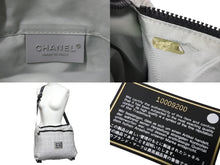 Load image into Gallery viewer, 極美品 CHANEL シャネル スポーツライン メッセンジャーバッグ 10番台 グレー ショルダー ココマーク コットン シルバー金具 中古 4c069797