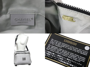 極美品 CHANEL シャネル スポーツライン メッセンジャーバッグ 10番台 グレー ショルダー ココマーク コットン シルバー金具 中古 4c069797