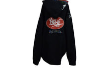 Load image into Gallery viewer, 新品未使用 ECKO エコー Dear1993.art &quot;STILL LOUD&quot; OG Logo Mended Hoodie パーカー ブラック マルチカラー刺繍 サイズXL 中古 4c069866