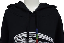 Load image into Gallery viewer, 新品未使用 ECKO エコー Dear1993.art &quot;STILL LOUD&quot; OG Logo Mended Hoodie パーカー ブラック マルチカラー刺繍 サイズXL 中古 4c069866
