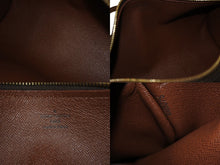 Load image into Gallery viewer, LOUIS VUITTON ルイヴィトン パピヨンPM 26 筒形 ハンドバック ブラウン モノグラム M51366 美品 中古 4c069904