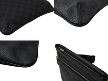 Load image into Gallery viewer, LOUIS VUITTON ルイヴィトン ショルダーバッグ メッセンジャー M58028 トマス ダミエグラフィット ブラック シルバー 美品 中古 4c069911