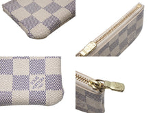 Load image into Gallery viewer, LOUIS VUITTON ルイヴィトン ダミエ アズール ポシェット クレ N62659 コインケース ホワイト 小物 中古 美品 4c069930