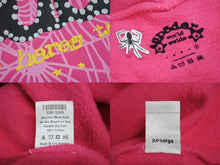 Load image into Gallery viewer, 極美品 SP5DER スパイダー P*NK V2 パーカー サイズXXL 23FW パフプリント 発砲プリント Young Thug ピンク コットン 中古 4c070039