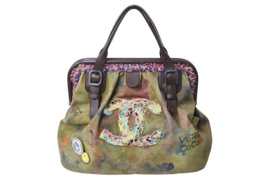 極美品 CHANEL シャネル エンブロイダリー ハンドバッグ A92791 20番台 ココマーク グラフィティ がま口 カーキ 中古 4c070107