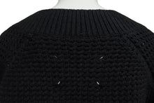 Load image into Gallery viewer, MAISON MARGIELA メゾンマルジェラ ルーズ ゲージ ニット ルーマニア製 ウール ポリアミド ブラック サイズM 美品 中古 4c070130