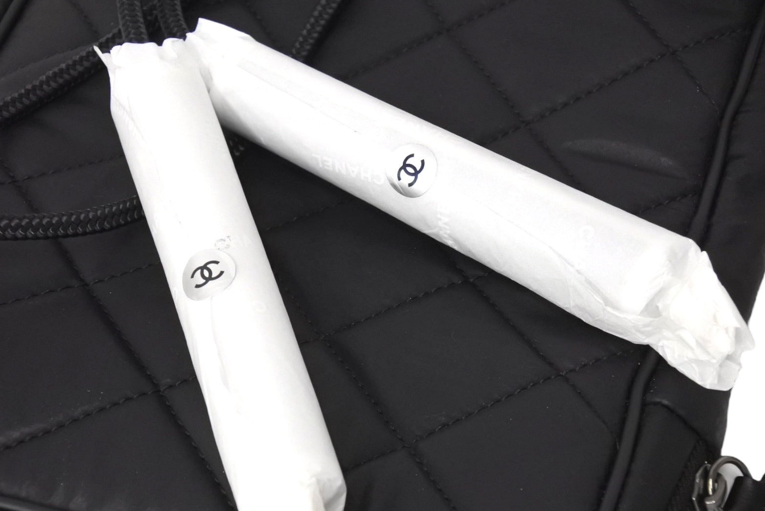 CHANEL シャネル ジャンピングロープ 縄跳び カーボン　ココマーク 希少 VINTAGE CHANEL ココマーク リアルカーボン 縄跳び