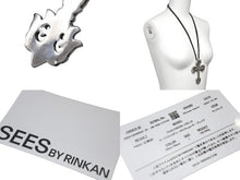 Load image into Gallery viewer, CHROME HEARTS クロムハーツ ラージフィリグリークロス Wレザーブレイド ネックレス 重量約183.1g 全長約89cm シルバー925 美品 中古 4c070167
