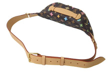 Load image into Gallery viewer, 新品未使用 LOUIS VUITTON ルイヴィトン ラッシュ タイラーザクリエイター バムバッグ M24858 モノグラム クラギー PVC レザー 中古 4c070178