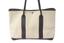 Load image into Gallery viewer, HERMES エルメス ガーデンパーティーMM トートバッグ ハンドバッグ □P刻印 トワルアッシュ レザー ベージュ ブラウン 美品 中古 4c070189
