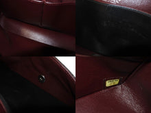 Load image into Gallery viewer, CHANEL シャネル マトラッセ25 Wチェーンショルダーバッグ Wフラップ ココマーク 6番台 ラムスキン ブラック シルバー金具 美品 中古 4c070193
