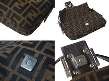 画像をギャラリービューアに読み込む, FENDI フェンディ マンマバケット ワンショルダーバッグ 26424 ズッカ柄 コットンキャンバス レザー シルバー金具 美品 中古 4c070201 