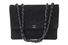 Load image into Gallery viewer, CHANEL シャネル チェーンショルダーバッグ 2番台 デカココ ココマーク キルティング スウェード 刺繍 美品 中古 4c070221