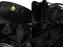Load image into Gallery viewer, CHANEL シャネル デカココマーク リュック 巾着ショルダーバッグ 3番台 イタリア製 ラムスキン ブラック ゴールド金具 美品 中古 4c070222