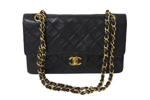 CHANEL シャネル マトラッセ23 Wフラップ ラムスキン 2番台 ブラック ゴールド金具 美品 中古 4c070235