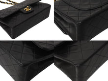 Load image into Gallery viewer, CHANEL シャネル マトラッセ23 Wフラップ ラムスキン 2番台 ブラック ゴールド金具 美品 中古 4c070235
