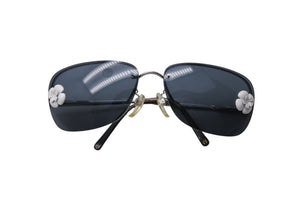 CHANEL シャネル リムレス サングラス メガネ カメリア 4135 イタリア製 メタル シルバー サイズ62□15 120 美品 中古 4c070246