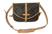 Load image into Gallery viewer, 極美品 LOUIS VUITTON ルイヴィトン ソミュール30 ショルダーバッグ ブラウン モノグラム ロゴ 斜めがけ M42256 中古 4c070255