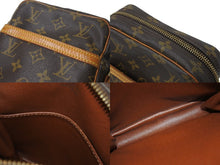 Load image into Gallery viewer, LOUIS VUITTON ルイヴィトン モノグラム ダヌーブ ショルダーバッグ M45266 ゴールド金具 ロゴ 良品 中古 4c070259