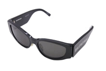Load image into Gallery viewer, BALENCIAGA バレンシアガ オーバル サングラス メガネ BB0258S イタリア製 ブラック ホワイト サイズ58□18 美品 中古 4c070279