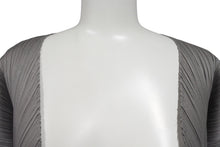 Load image into Gallery viewer, 極美品 PLEATS PLEASE ISSEY MIYAKE プリーツプリーズ イッセイミヤケ ワンピース PP04-JH617 グレー サイズ3 中古 4c070285