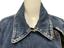 Load image into Gallery viewer, BALENCIAGA バレンシアガ デニムロングコート 556727 サイズ34 18AW 切りっぱなし ラグラン インディゴ コットン 美品 中古 4c070290