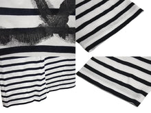 Load image into Gallery viewer, CHANEL シャネル 長袖Ｔシャツ C07811W04206 サイズM 2008年 クリスマス限定 ココマーク ボーダー ホワイト 美品 中古 4c070293