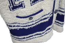 Load image into Gallery viewer, 極美品 CHANEL シャネル ニットカーディガン P61037K46380 サイズ34 19SS ツイード ココマーク シルク混 アイボリー ネイビー 中古 4c070295