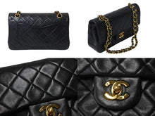 Load image into Gallery viewer, CHANEL シャネル マトラッセ23 Wフラップ チェーン ショルダーバッグ ラムスキン 1番台 ブラック ゴールド金具 美品 中古 4c070383