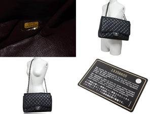極美品 CHANEL シャネル デカマトラッセ33 Wフラップ Wチェーン ショルダーバッグ 15番台 キャビアスキン ブラック シルバー金具 中古 4c070386