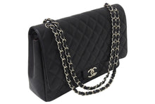 Load image into Gallery viewer, 極美品 CHANEL シャネル デカマトラッセ33 Wフラップ Wチェーン ショルダーバッグ 15番台 キャビアスキン ブラック シルバー金具 中古 4c070386