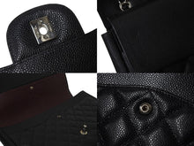 Load image into Gallery viewer, 極美品 CHANEL シャネル デカマトラッセ33 Wフラップ Wチェーン ショルダーバッグ 15番台 キャビアスキン ブラック シルバー金具 中古 4c070386