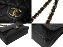 Load image into Gallery viewer, 極美品 CHANEL シャネル デカマトラッセ33 Wフラップ Wチェーン ショルダーバッグ 15番台 キャビアスキン ブラック ゴールド金具 中古 4c070392