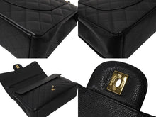 Load image into Gallery viewer, 極美品 CHANEL シャネル デカマトラッセ33 Wフラップ Wチェーン ショルダーバッグ 15番台 キャビアスキン ブラック ゴールド金具 中古 4c070392