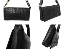 Load image into Gallery viewer, CHANEL シャネル ハンドバッグ ワンショルダー チョコバー ココマーク 6番台 ブラック ラムスキン ゴールド金具 美品 中古 4c070396