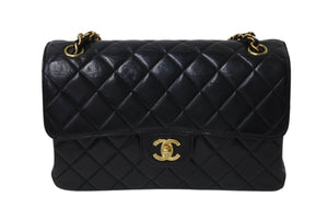 極美品 CHANEL シャネル マトラッセ ワンショルダーバッグ 4番台 Wフェイス Wチェーン 25cm ラムスキン ココマーク ゴールド金具 中古 4c070397