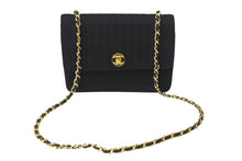 Load image into Gallery viewer, 極美品 CHANEL シャネル マドモアゼル チェーンショルダーバッグ 1番台 ココマーク キャンバス レザー ブラック ゴールド金具 中古 4c070400