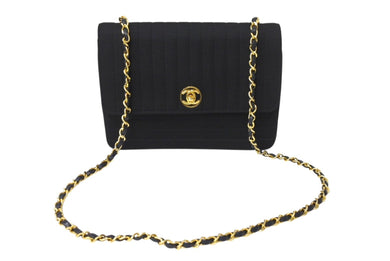 極美品 CHANEL シャネル マドモアゼル チェーンショルダーバッグ 1番台 ココマーク キャンバス レザー ブラック ゴールド金具 中古 4c070400