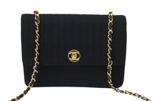 Load image into Gallery viewer, 極美品 CHANEL シャネル マドモアゼル チェーンショルダーバッグ 1番台 ココマーク キャンバス レザー ブラック ゴールド金具 中古 4c070400