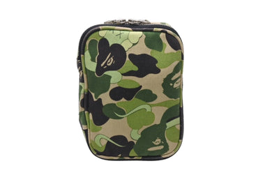 A BATHING APE アベイシングエイプ ミニポーチ カモJAPAN製 コットンナイロン カーキベージュ シルバー金具 美品 中古 4c070421 