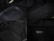 Load image into Gallery viewer, CHANEL シャネル バリビアリッツトートGM ココマーク 12番台 2008年 コーティングキャンバス ブラック シルバー 美品 中古 4c070423
